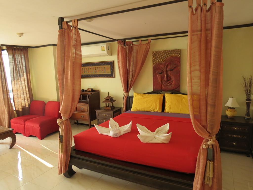 Jomtien Plaza Suite Apartments Chambre photo