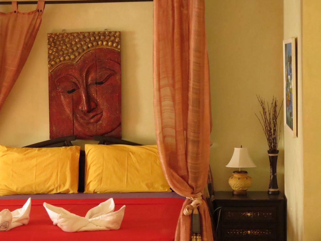 Jomtien Plaza Suite Apartments Chambre photo