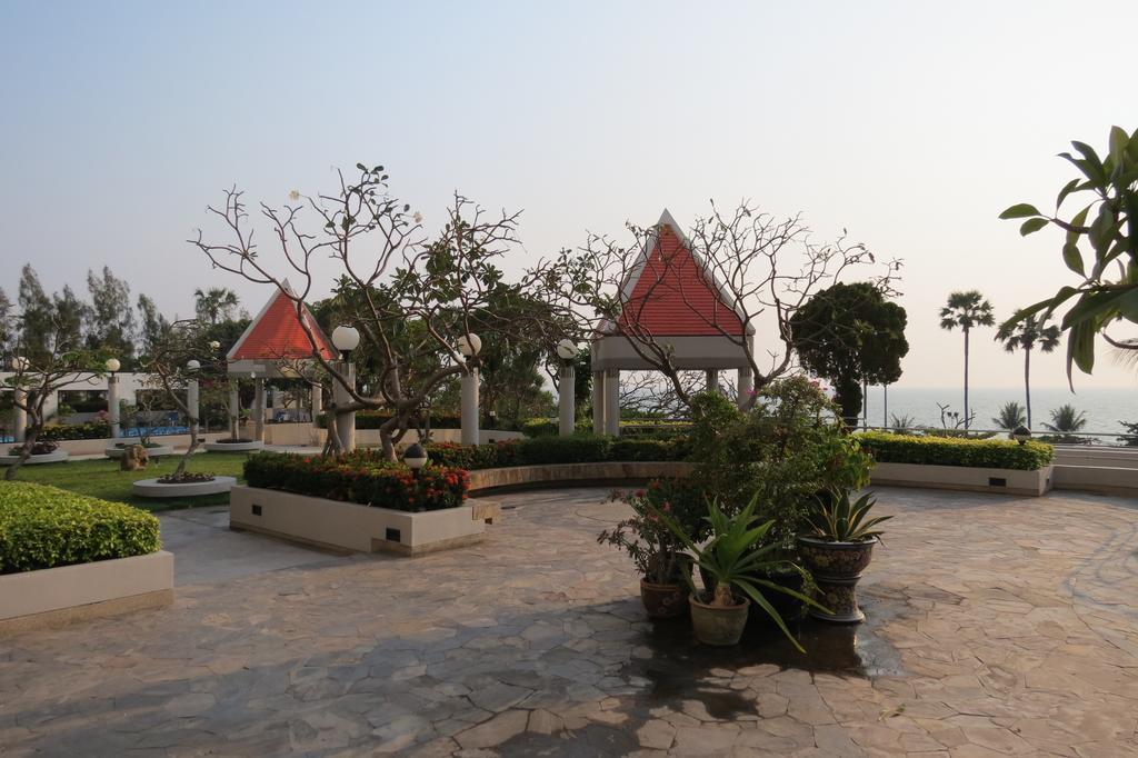 Jomtien Plaza Suite Apartments Chambre photo